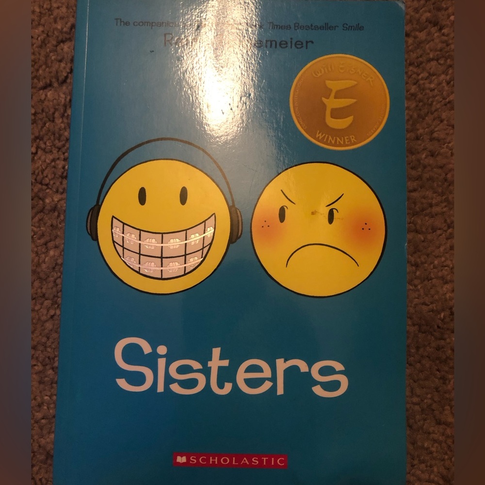 Sisters by Raina Telgemeier Book